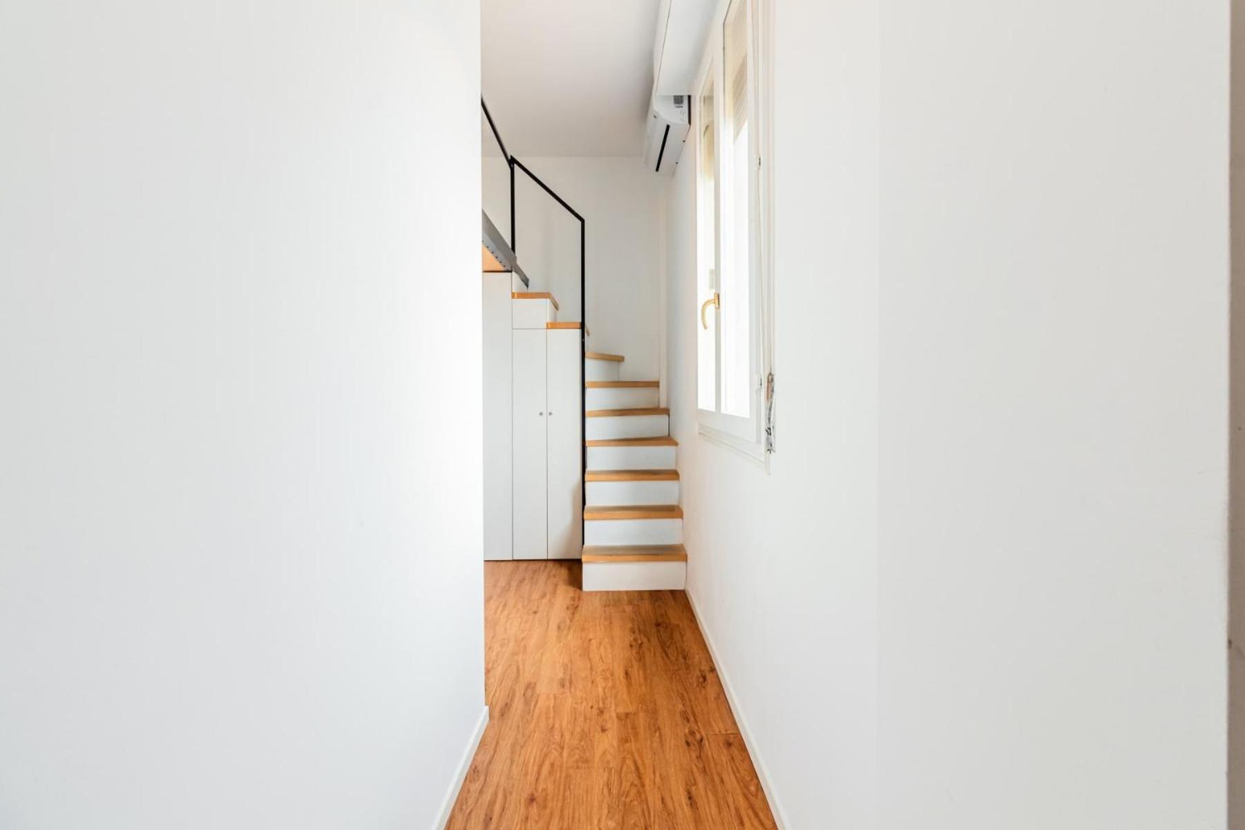 מילאנו Homeby, Cozy Penthouse Apartment מראה חיצוני תמונה